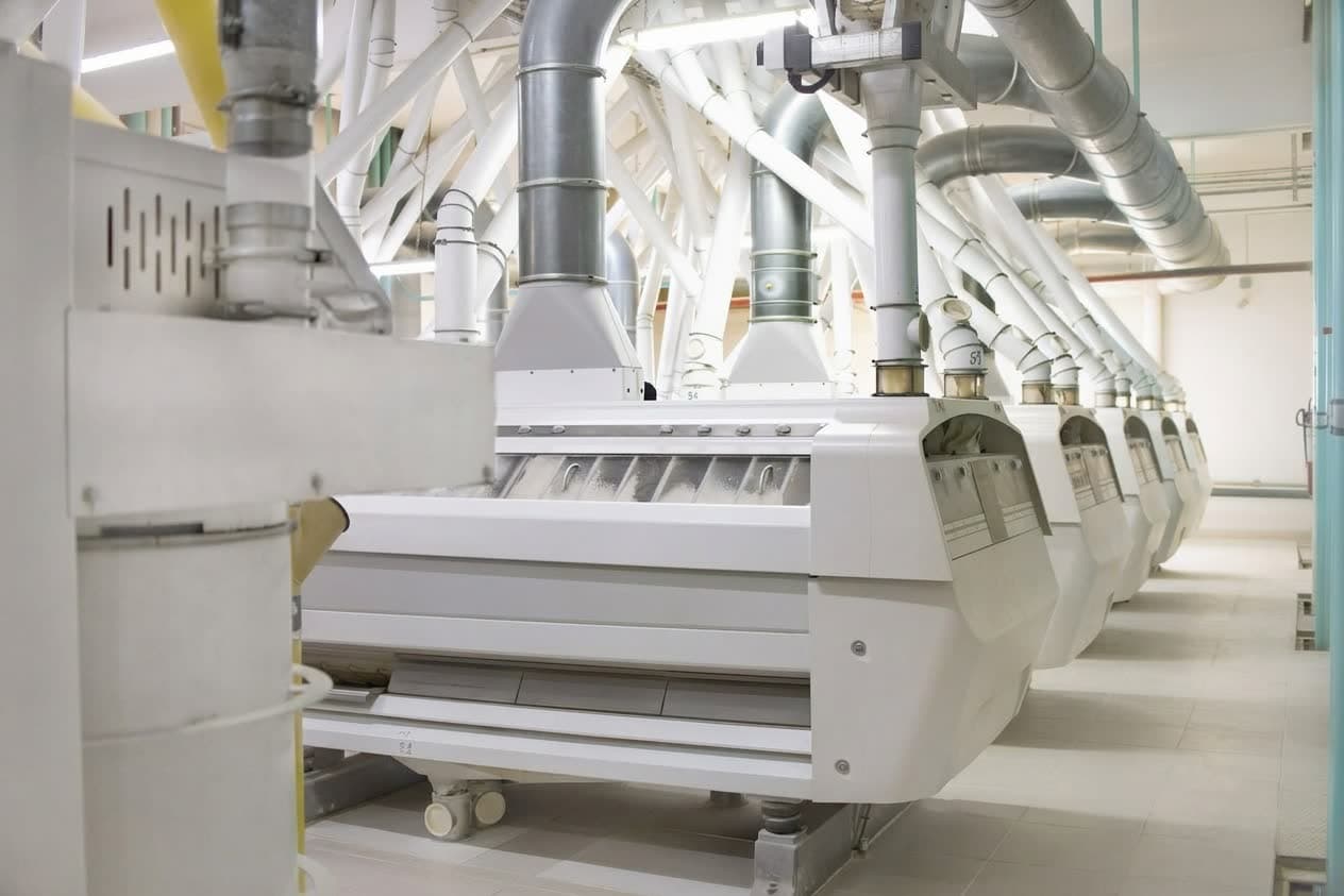 « La technologie au service de la tradition. Une précision maximale pour une qualité irréprochable. ⚙️✨ »
« التكنولوجيا في خدمة الأصالة. دقة متناهية من أجل جودة لا تشوبها شائبة. ⚙️✨ »