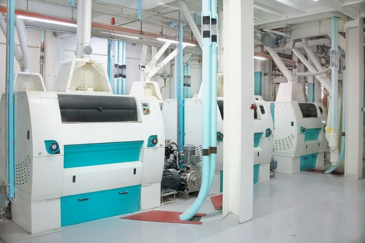 « La technologie au service de la tradition. Une précision maximale pour une qualité irréprochable. ⚙️✨ »
« التكنولوجيا في خدمة الأصالة. دقة متناهية من أجل جودة لا تشوبها شائبة. ⚙️✨ »
